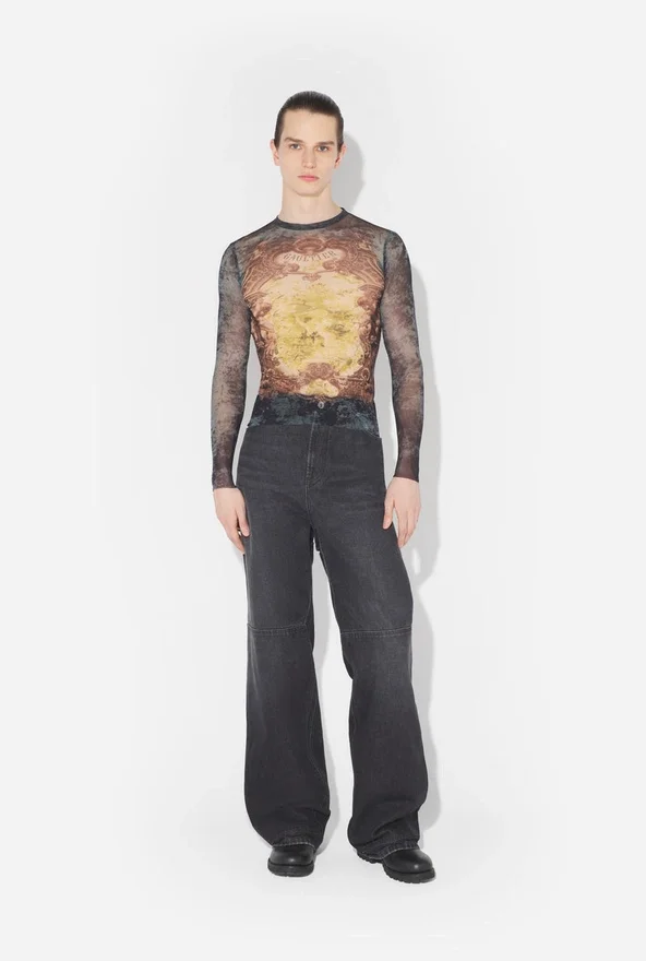 The Blue Madaillon Top The Blue Madaillon Top