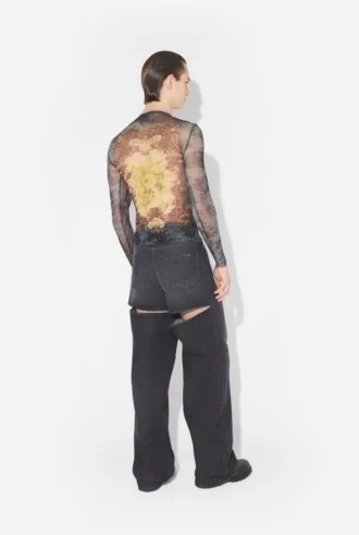 The Blue Madaillon Top