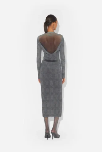 The Long “Prince of Wales” Skirt